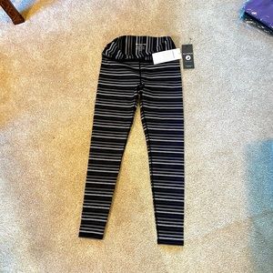 Glider cropped leggings, new with tags